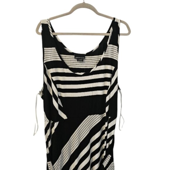 Black and White Addition-Elle Women's Long Striped Sleeveless Maxi Dress - Picture 2 of 10